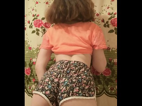 ❤️ Сексуалдуу жаш наристе камерада шорты чечип жатат Силиктөө ky.muitohentai.ru ❌️❤