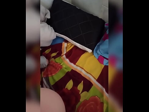 ❤️ Менин комнаташым үйдө жалгыз калат, анткени күйөөсү каникулга кетип жатат, мен аны сиккенге жана эшегин сүткө толтурганга мүмкүнчүлүк берем Силиктөө ky.muitohentai.ru ❌️❤